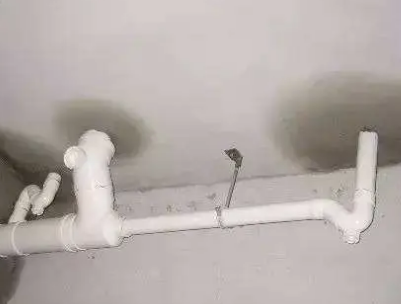 平坝卫生间测漏水的几种情景